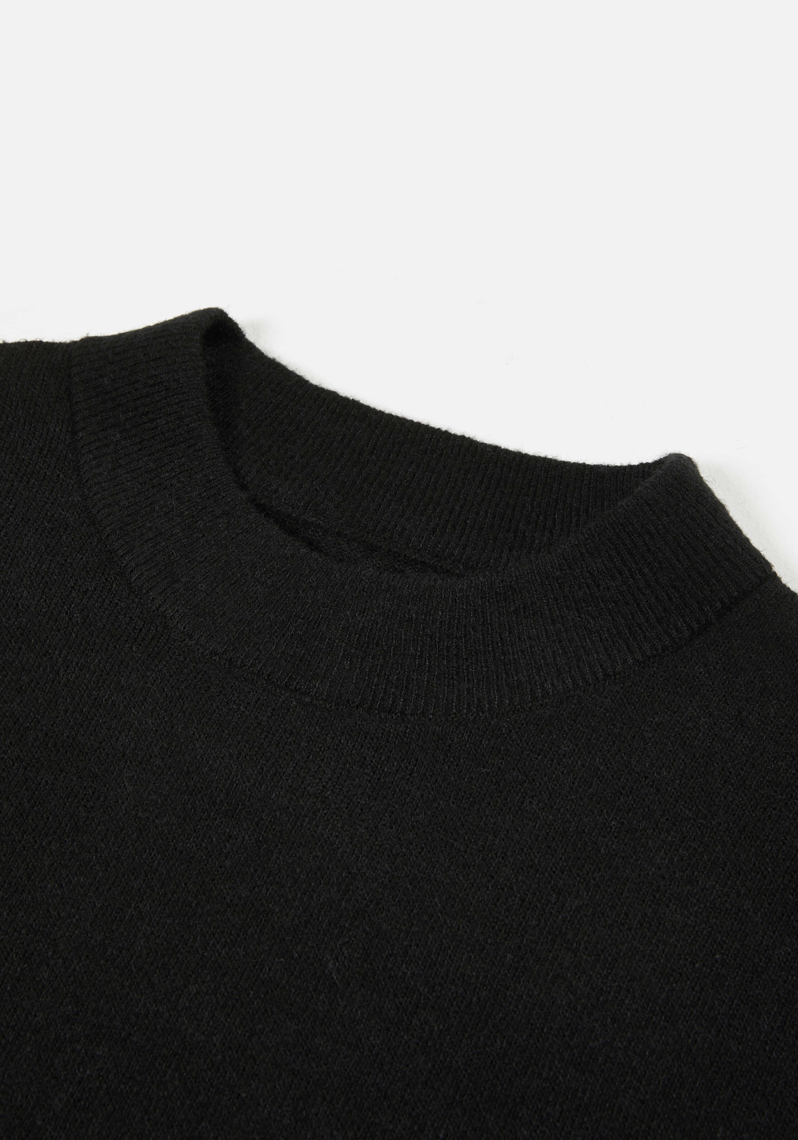 MKI LIGHTWEIGHT MOHAIR KNIT CREWNECK