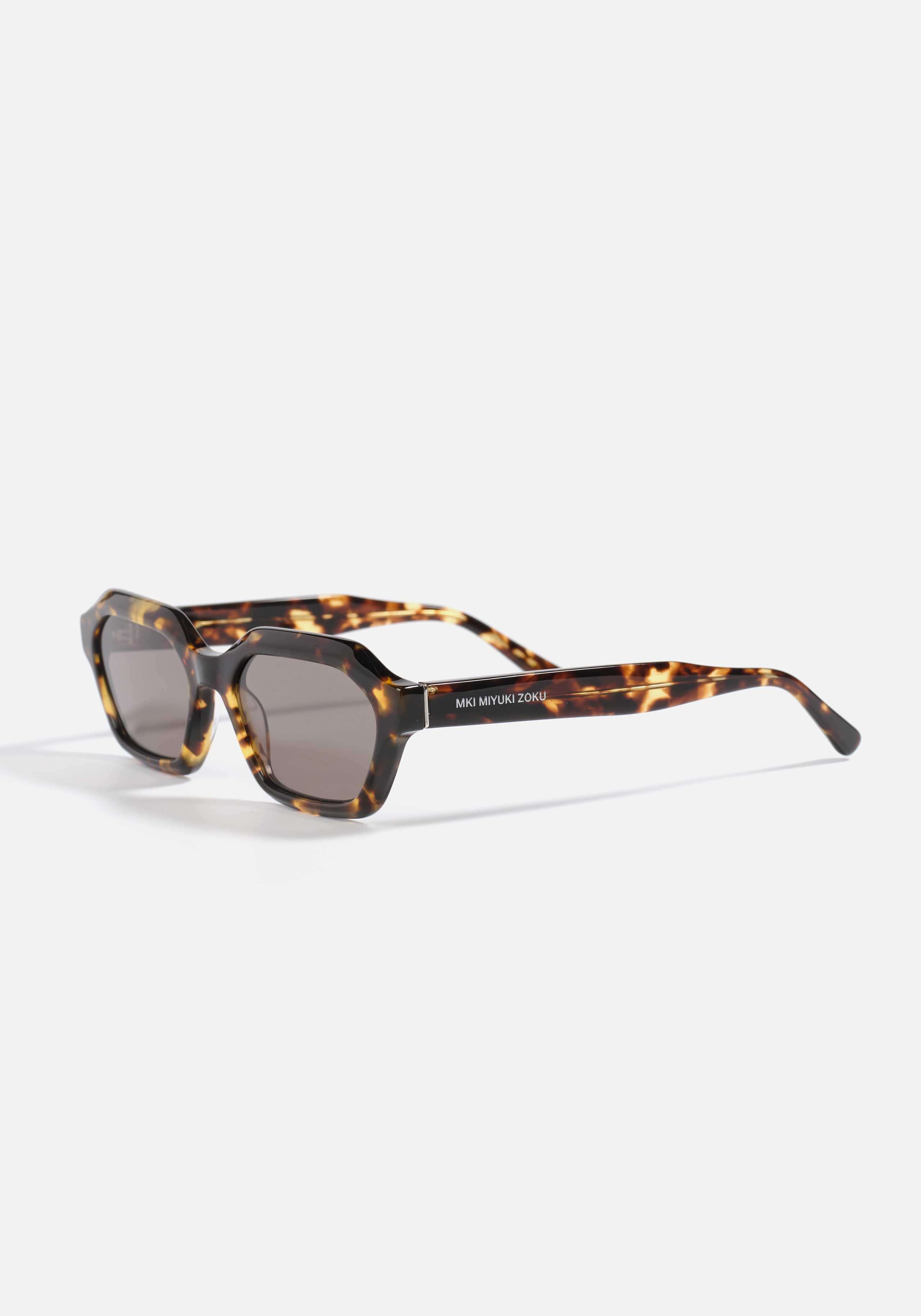 Burberry glasses stockists hotsell